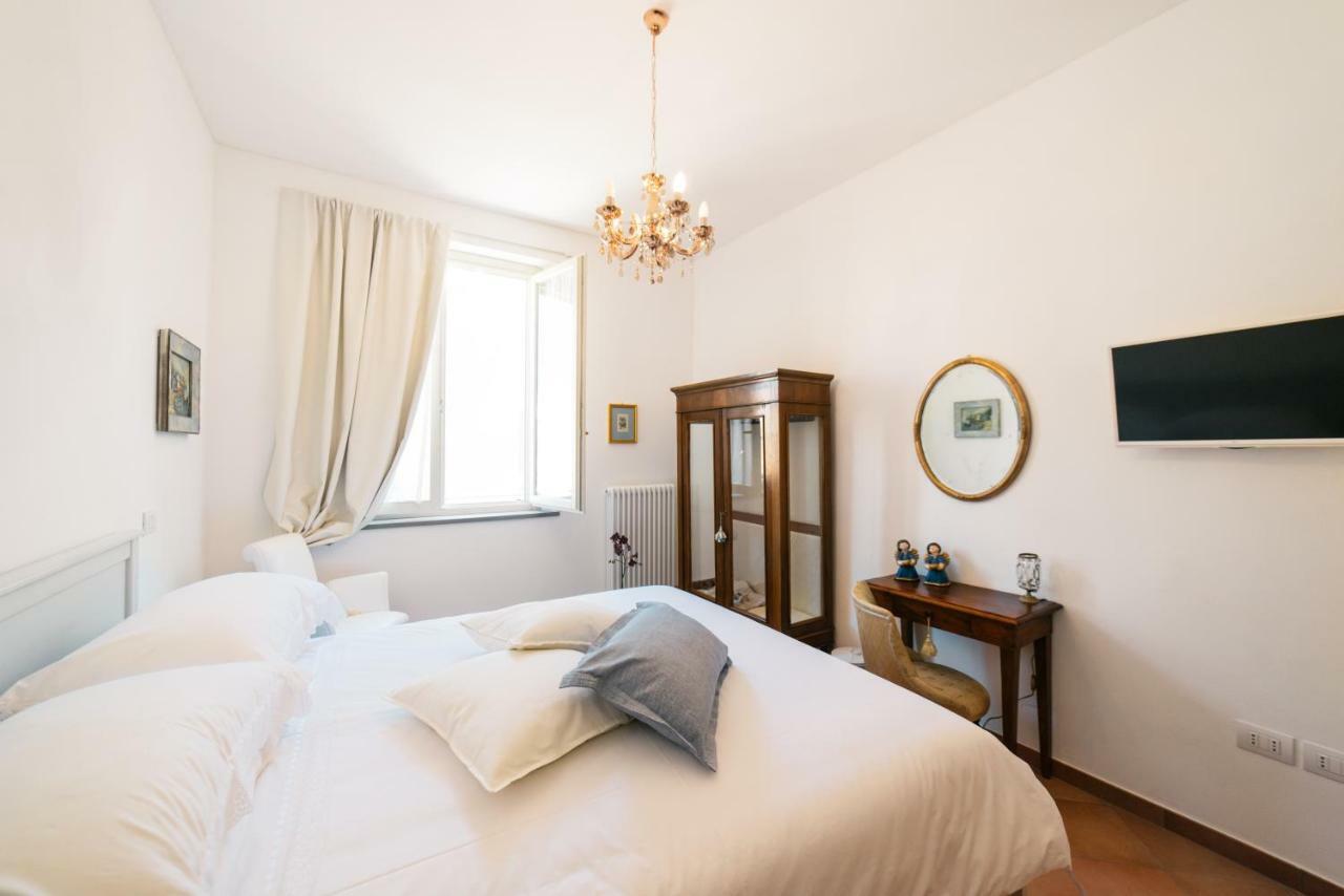 Bb Porta Augustea - Fano Hotel Luaran gambar